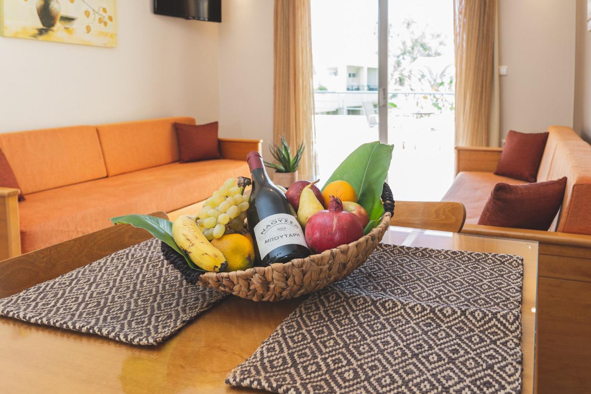 Helios Apartments Kato Daratso Cameră foto